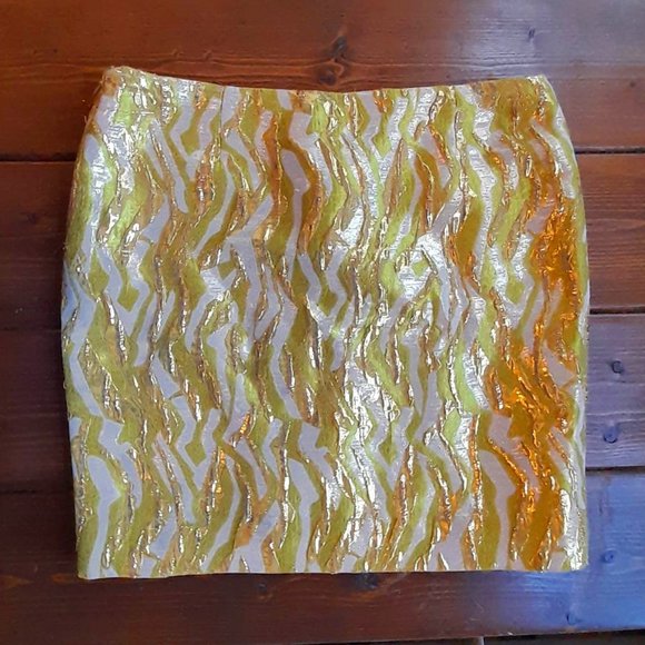 J. Crew Mini Skirt Metallic Gold Thread Chartreuse, Size 2 - Picture 1 of 7